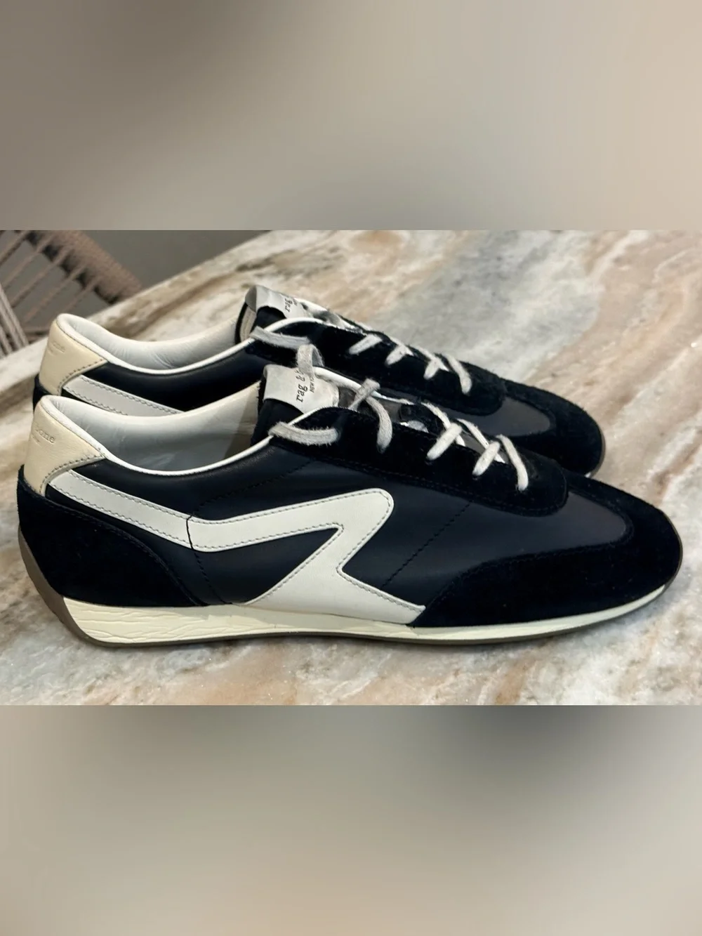 Women’s RAG & BONE Retro Runner Slim black sneakers- Size 39